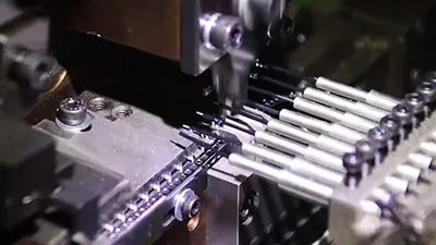 Máy ép dập đầu cos hai đầu và mạ thiếc một đầu tự động cho 8 dây RH-03CC