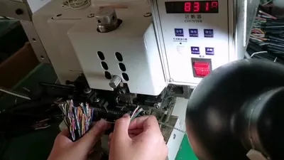 Máy tuốt dây và ép dập đầu cos tự động RH-900S