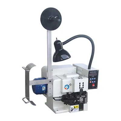 Tuốt dây và ép dập đầu cos