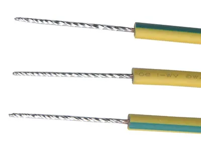 RH-019CC (Ép dập đầu cos và chụp vỏ nhựa một đầu)
